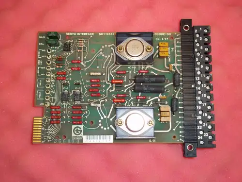 Giddings & Lewis Servo Interface Board 501-03882-00 / 502-03092-00